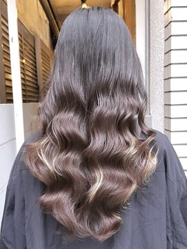 チョビー(Chobii) 表参道 コテ巻き風パーマ デジタルパーマ ココアベージュ 韓国風