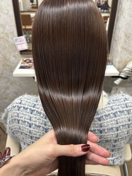 フィガロ ウメダ(FIGARO UMEDA) 髪質改善縮毛矯正【縮毛矯正/髪質改善/韓国/レイヤーカット】