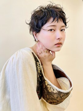 オジョマノ(OjOmano) c21 大人ショートハイライト髪質改善キッズカット前髪30代40代