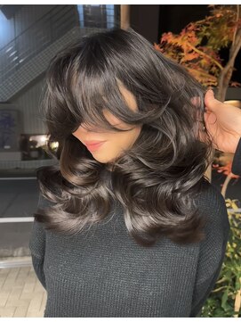 ヌエン 渋谷(NU/EN) バタフライカット/ハッシュカット/ロングレイヤー/小顔カット