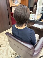 ハレケルーピディア(HAREKE loopidia)&nbsp;後ろ美人くびれショートスタイル