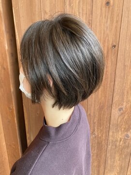 リミックス 飯塚店(Remix) 大人ショート×人気のアッシュカラー◎20代30代40代50代