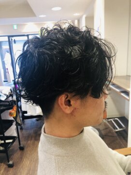 ヘアースパパズ(hairspaPAZ) 前下がりサイドグラデーションスパイラルランダムパーマ ￥9900