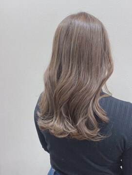 ノーブル シェアサロン(NOBLE +Shaire salon) ロングヘア&透明感カラー