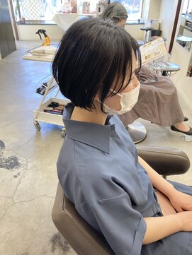 ヒカリス 東三国(HIKARIS) 大人可愛いショートボブ/マッシュショート/前髪ありショート