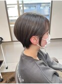 アッシュブラウン/耳掛けショート