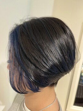 エイト 横須賀中央店(EIGHT) デザインカラー切りっぱなしボブ