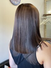 ブローチ(brooch)