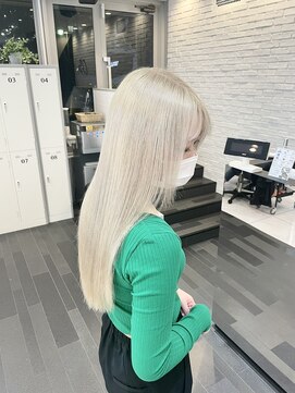 シーエスメイドバイシャチュー 姫路店(CS made by SHACHU) ホワイトベージュ