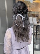 ヘアーアイスカルテット(HAIR ICI QUARTET) 20代30代ゆるふわ♪お呼ばれ大人っぽねじり編みハーフアップヘア