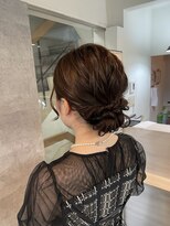 ハイル(KHAIR)&nbsp;結婚式ヘアアレンジ/ゆるふわ/金城二千夏