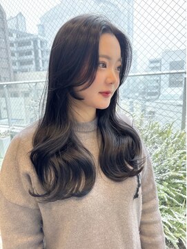 バイオレット ナゴヤ(Violet Nagoya) 韓国ヘア レイヤーカット グレージュカラー アッシュブラック