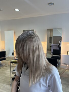 タイドヘア 茨木店(TIDE HAIR) ミルクティーベージュ