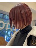 赤髪ボブ