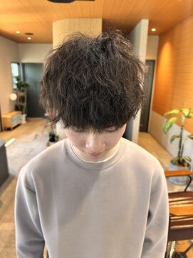 イェル(ELL.) ゆるめツイストスパイラル☆かりあげマッシュショート