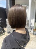 切りっぱなしボブ×グレージュカラー
