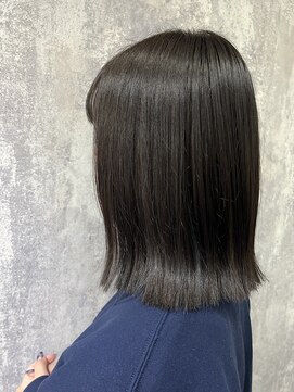 ジーナ 博多(Zina) 艶カラー