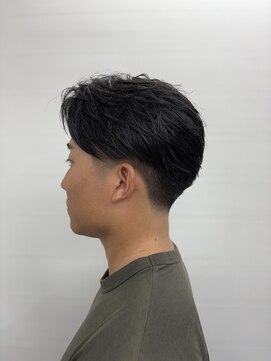 フェザーパーマ/サーフカール/刈り上げセンターパート/シャギー