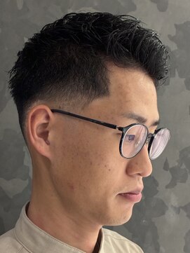 ヒロギンザ 難波店(HIRO GINZA) アップバングフェード