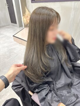 ピンク バイ アンジェリカ 瓢箪山店(PINQ by ANGELICA) レイヤーカット＋ブリーチなしオリーブグレージュ