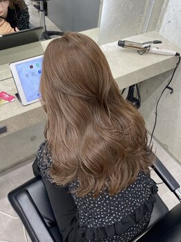 ローレン(Lolen.)の写真/最高峰の髪質へ★モチの良いサロン帰りの質感続く＊思わず触りたくなる、潤いたっぷりのうる艶髪にー