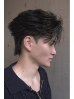 ピア ヤクイン(Pia Yakuin) シャープフェザー