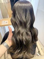 ジーナ 川崎西口(Zina)&nbsp;オリーブベージュ　艶カラー