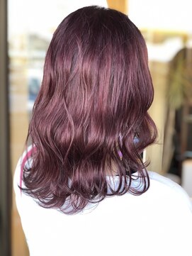 ポンヌフ(Pont Neuf) イルミナカラーブロッサム