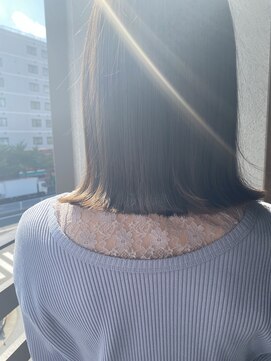 リバレッジ 広尾(Leverage) 切りっぱなしロブヘアー【広尾/恵比寿】担当：柴崎　麻緒