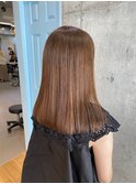 やわらかベージュ_美髪ピンクブラウン切りっぱなしボブ