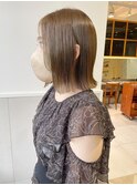 ナチュラルベージュ×切りっぱなし