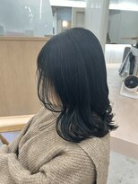 リル(re'll)&nbsp;《花屋併設》顔まわりレイヤー［酸性ストレート/ヘアセット］