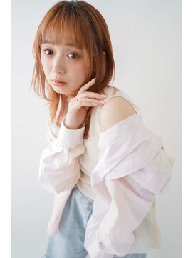 トクテ 吉祥寺(tokute) くびレイヤーエモージュシルキーベージュデザインカラー/吉祥寺