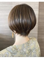 アトリエジーニー(atelier GENIE)&nbsp;丸みショートボブ