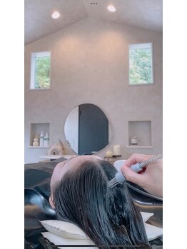 シエル(ciel)の写真/ダメージヘアの改善を頭皮から。頭皮が変われば髪の毛も変わる！頭皮＆毛髪ケアで素髪美人へ