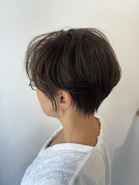 ノア(Noa) 束感ショート