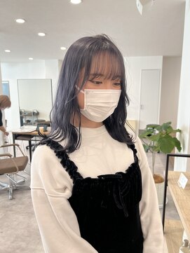 ロエム(Loem) 【RINA】ブリーチありブルージュヘア