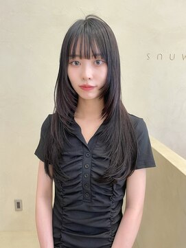 スニュウ(snuw) 【snuw mina】レイヤーカット/顔まわりカット/透明感カラー/伏見