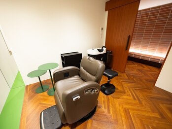 ルームヒゴバシ(room higobashi)の写真/【全席完全個室】のプライベートサロン。マンツーマン施術なのでお悩みなども相談しやすい◎