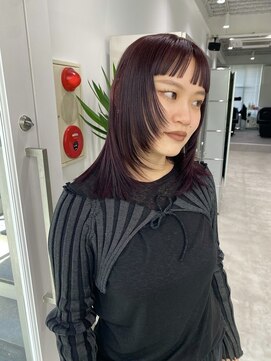 イル 天神店(ill) ボルドーカラー　レイヤーカット