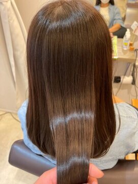 レリーノーブル 西宮北口(RelyNoble) 白髪ぼかしミディアム×髪質改善でナチュラル若見え[西宮北口]