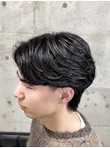 メンズフェザーパーマ　センターパートフェザーショート