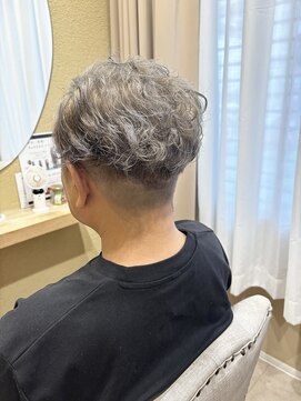 ランリ 名古屋名駅(ranri) ツーブロック/ブリーチ/ハイトーン/メンズカット