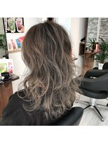 ヘアステージ ラヴァフロー(Hair stage Loverflow)&nbsp;スモーク×アッシュベージュ