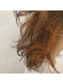 キー(kii) インナーカラーオレンジ　暖色　福岡　天神　今泉　薬院