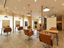 アグ ヘアー ピネ 唐津店(Agu hair pine)の雰囲気（こだわりが詰まった空間★リラックスしてお過ごしください。）