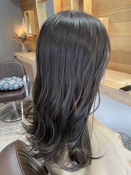 ヘア プロデュース キュオン(hair produce CUEON.) ロング×カーキーアッシュ