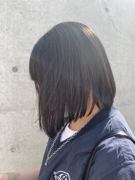 ヘアーメイク ヴァンセット HAIR & MAKE VINGT-SEPT ぱっつんボブ