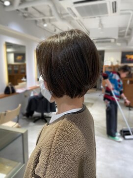 エヌ トーキョー(enu TOKYO) コンパクトなフレンチショート　大人かわいいヘア　脱白髪