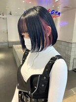 ブリーチインナーカラーピンクカラー前髪カットトリートメント